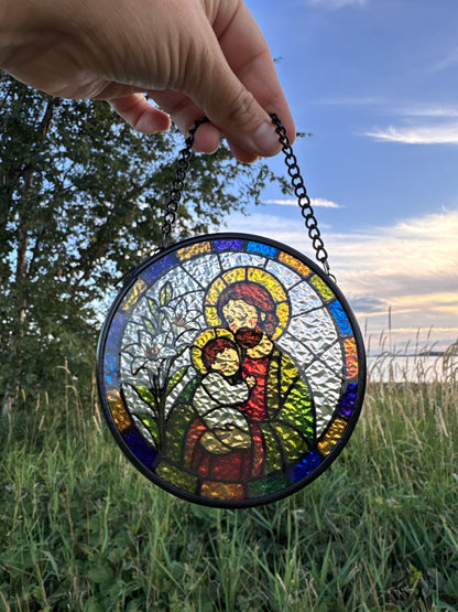 Atrapasol de Vidrio San José con el Niño Jesús | Decoración Católica para Ventana