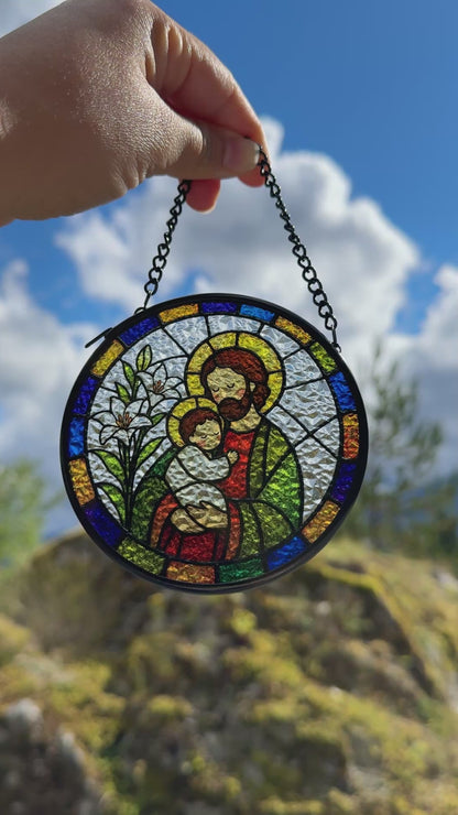 Atrapasol de Vidrio San José con el Niño Jesús | Decoración Católica para Ventana